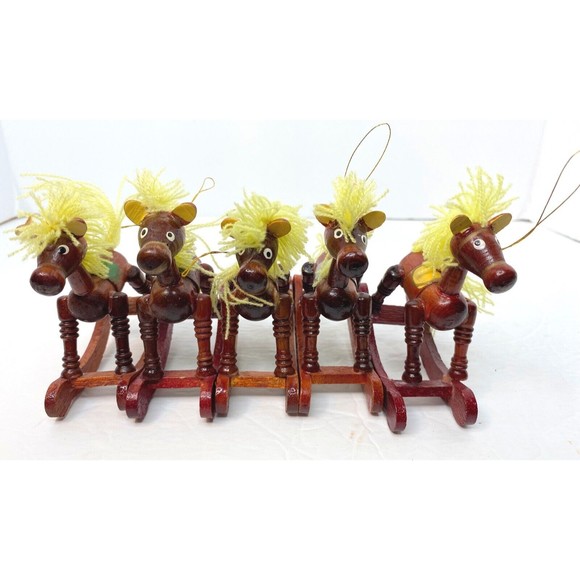 🐎 Set Of 5-Vintage Wooden Toy ORNAMENTS Rocking Horses Yarn Mane & Tail - Picture 9 of 14